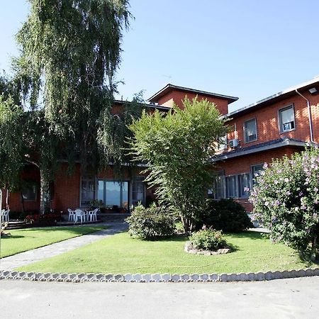 Hotel Ristorante Paladini Carisio Esterno foto